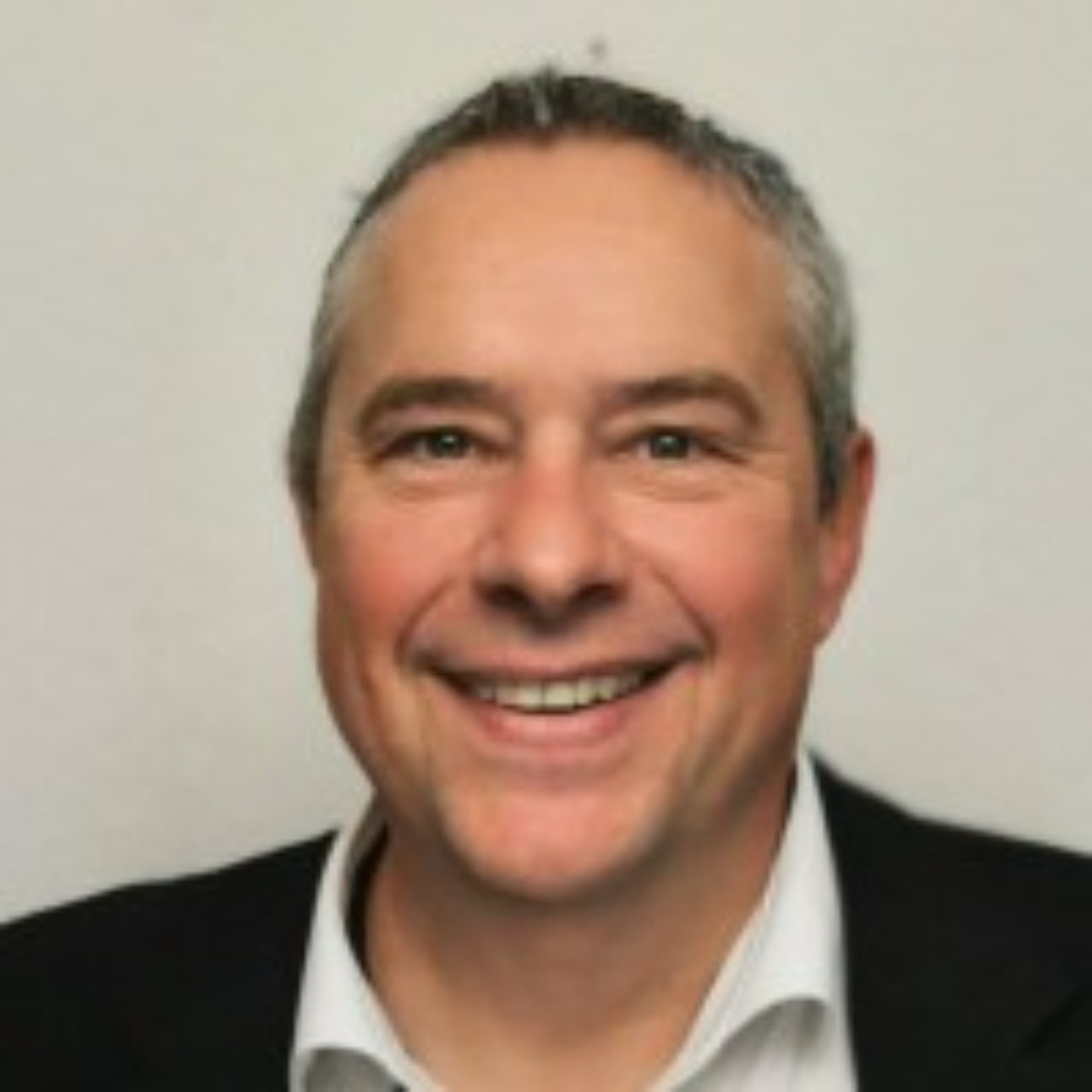 Stefan Lang